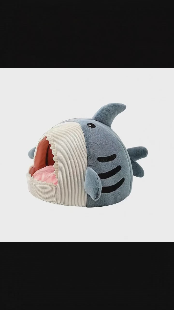 The Shark Attack (Official Bed)